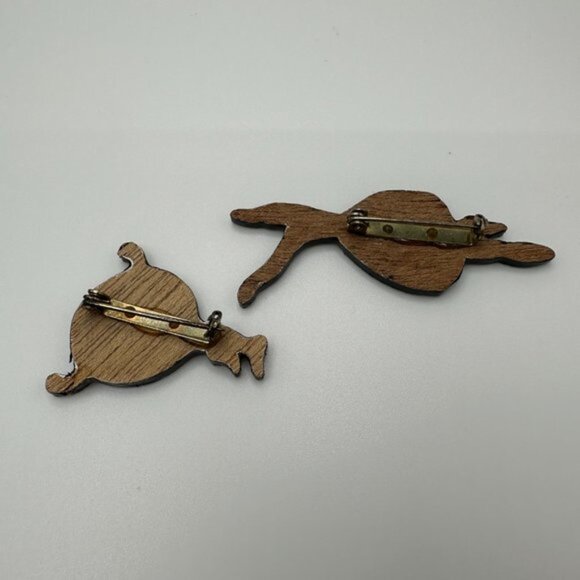Vintage Ballerina Dancer Ballet Brooch Pins Wood Hand Painted Set of 2 - Picture 3 of 4